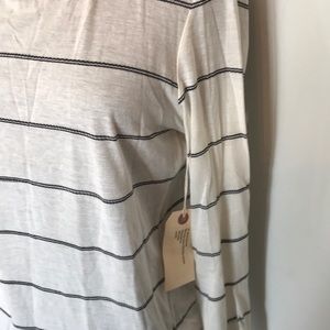Band Of Outsiders Tops - Band of Outsiders Long T-Shirt Band Of Outsiders Tops - Band of Outsiders Long T-Shirt